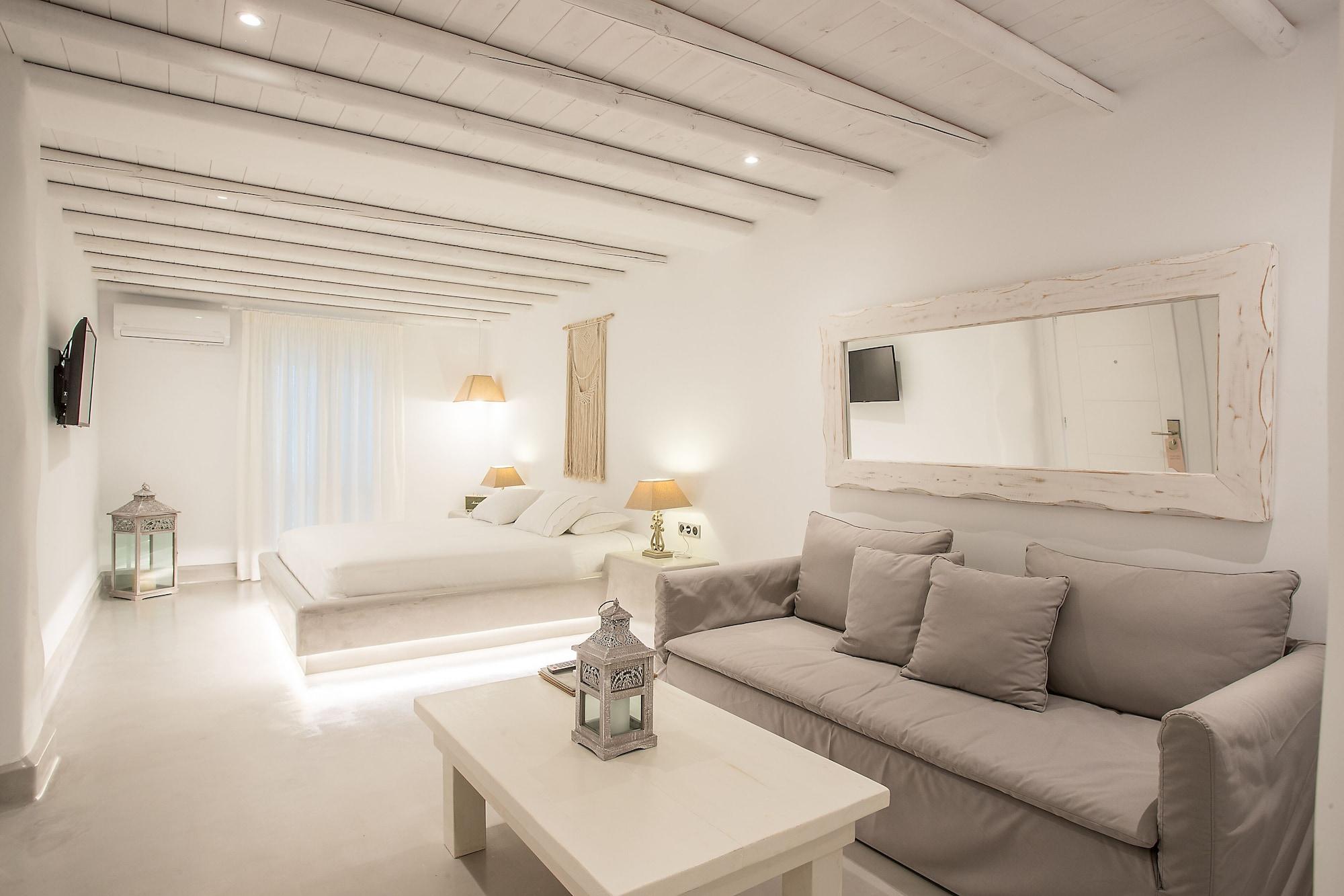 Paros Palace Buitenkant foto