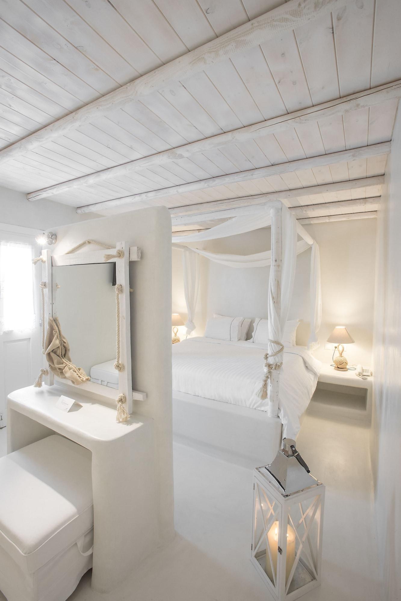 Paros Palace Buitenkant foto