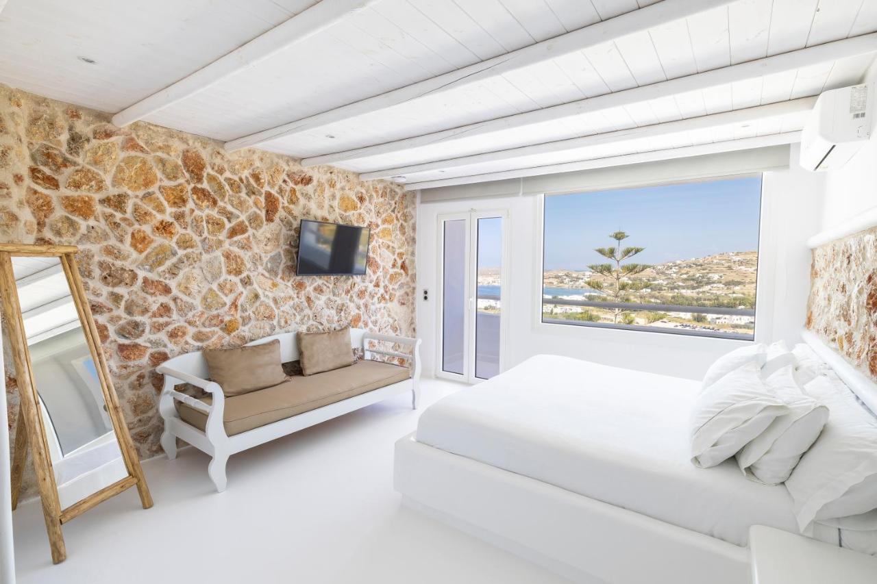 Paros Palace Buitenkant foto