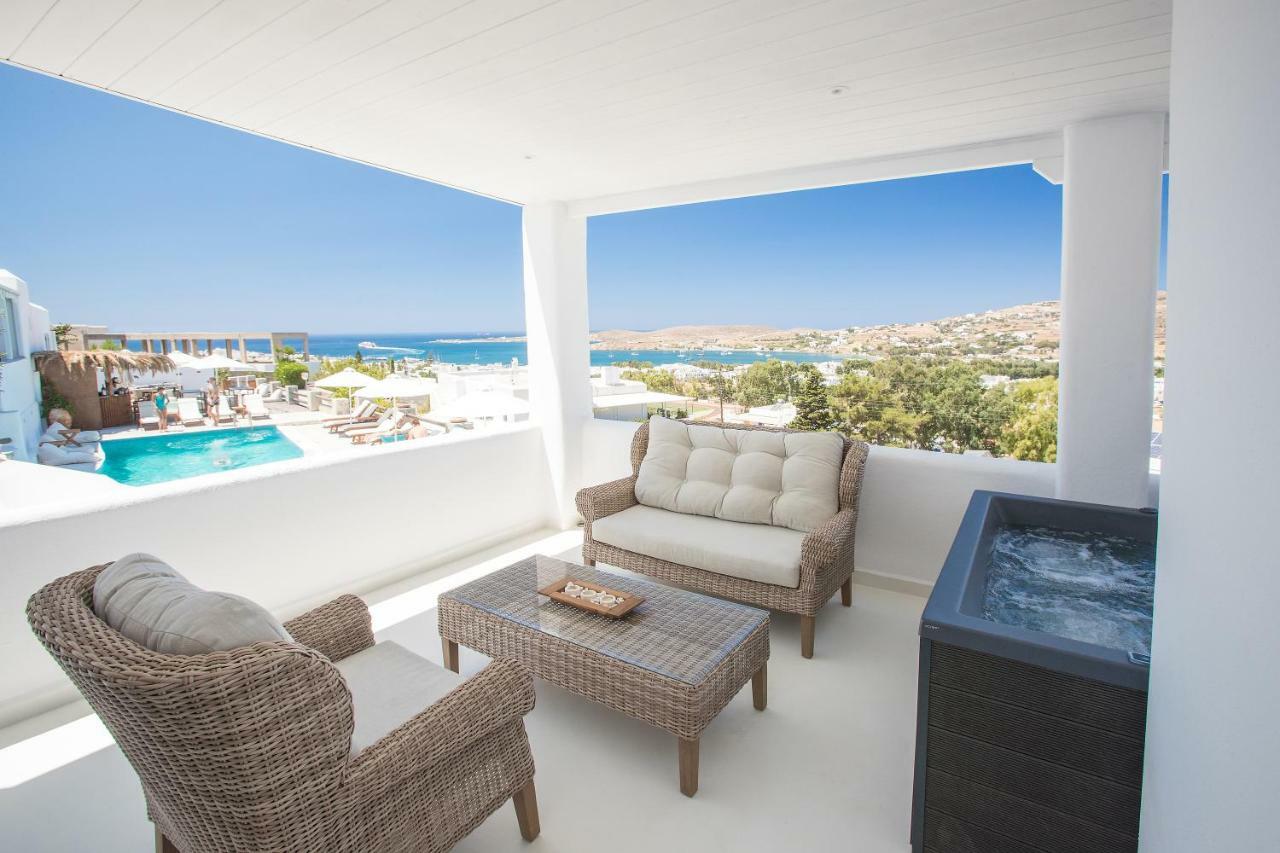 Paros Palace Buitenkant foto